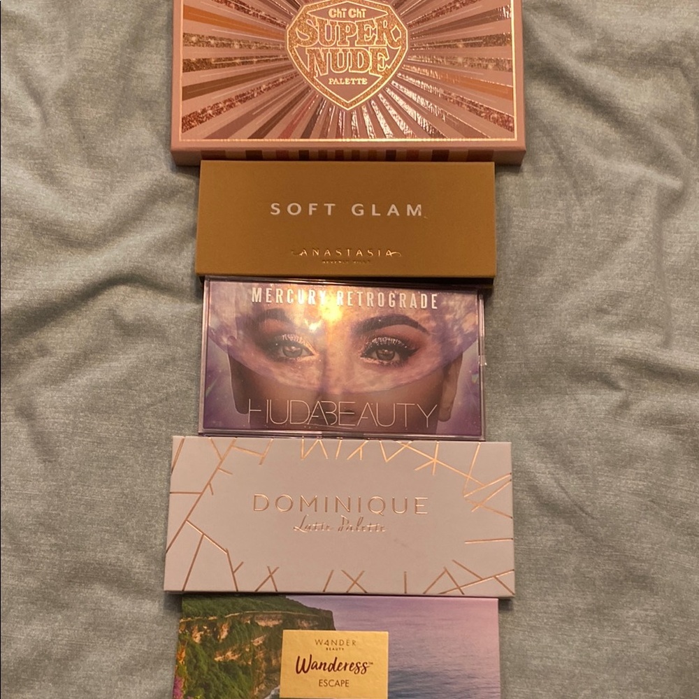 Eyeshadow Palette Bundle